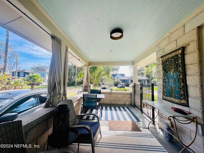 Building Photo - 2745 Downing St