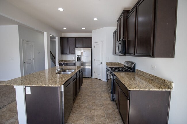 Building Photo - 141 Hay Meadow Ln