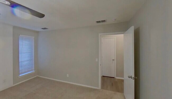 Building Photo - Your Perfect Next Chapter Starts in This 4-Bedroom Home