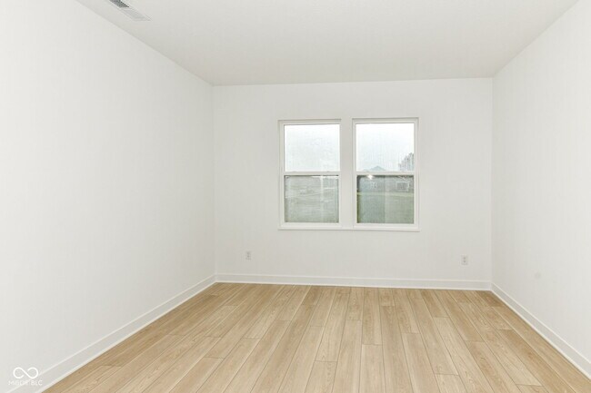 Building Photo - 16946 Daly Dr