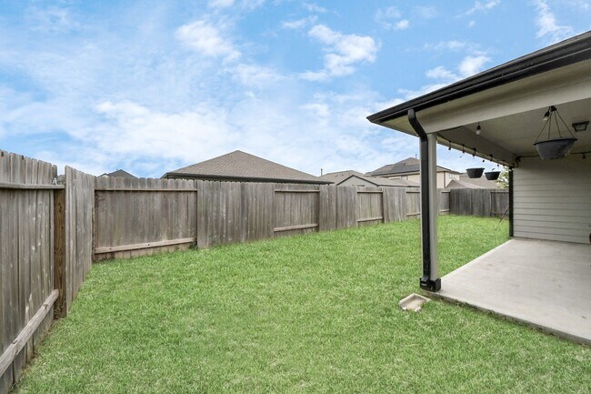 Building Photo - 2918 Silverhorn Ln
