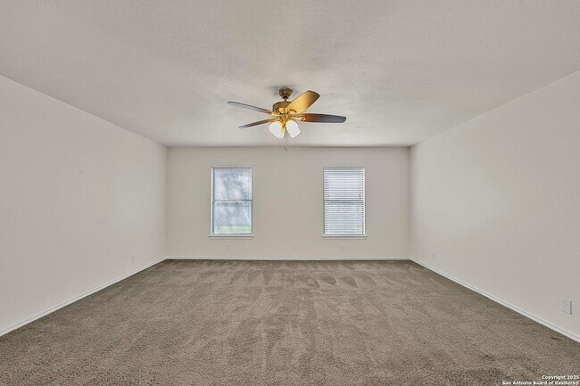 Building Photo - 9711 Diamond Cliff Dr