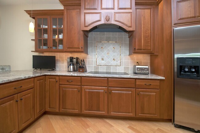 Building Photo - Palm Aire Fully Furnished Rental