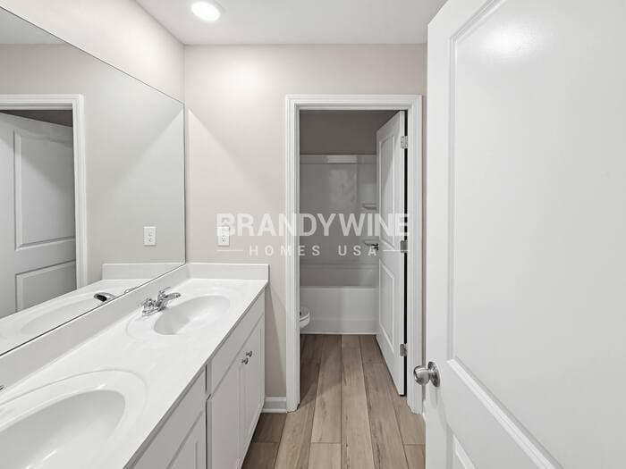 Building Photo - 680 Friesland Dr