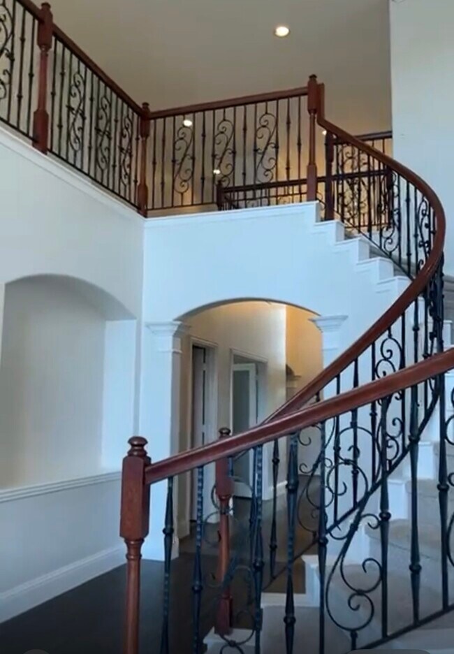 Building Photo - 5203 Auckland Dr