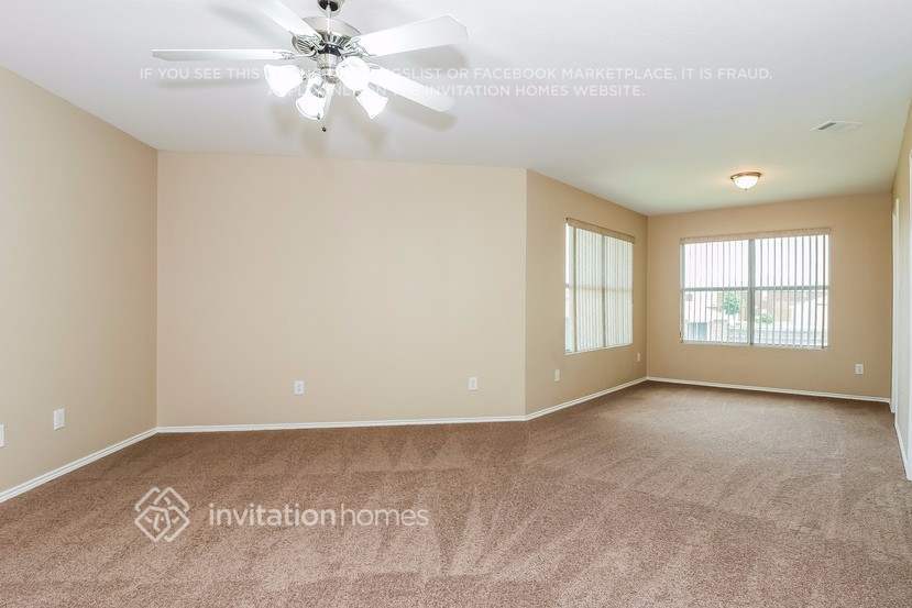 Building Photo - 8139 Mossberg Dr
