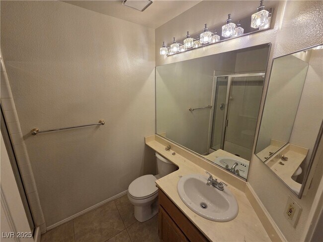 Building Photo - 8204 Tivoli Cove Dr