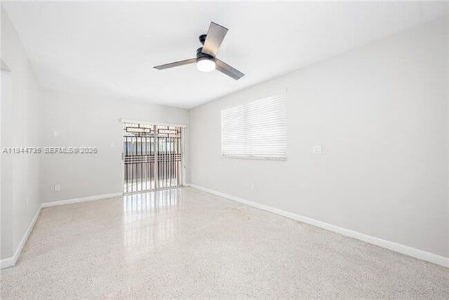 Building Photo - 3855 SW 87th Pl