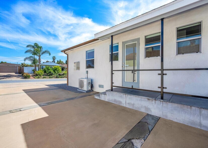 Building Photo - 8447 Kittyhawk Ave