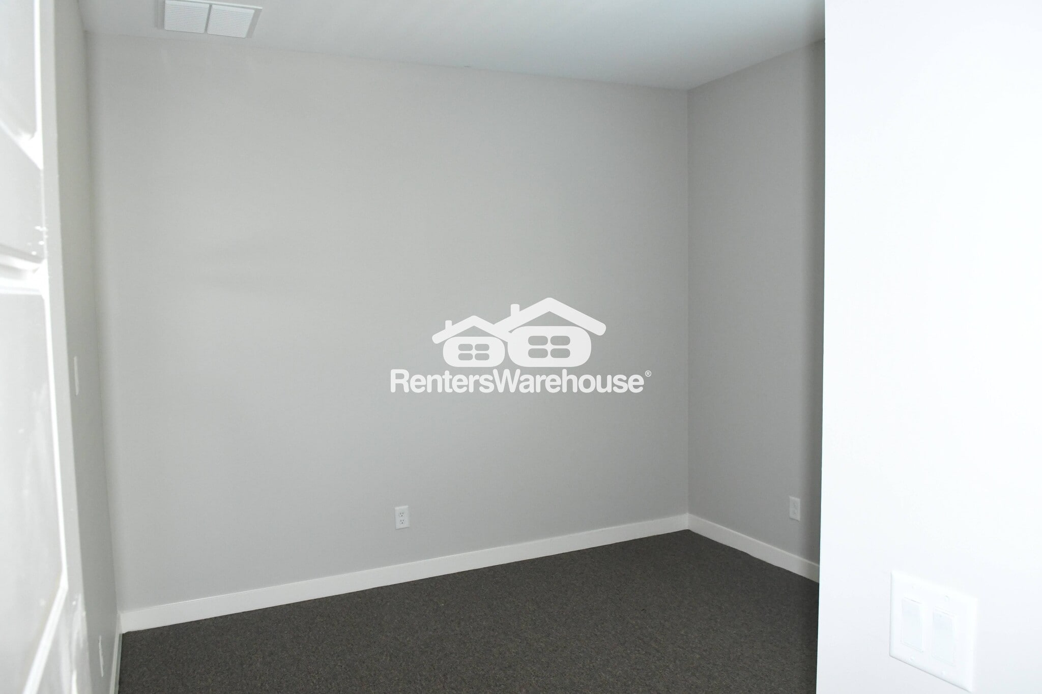 Building Photo - 2264 W Harmont Dr