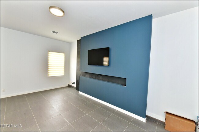 Building Photo - 5973 Cartagena Cir