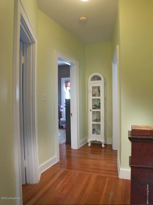 Building Photo - 2316 Carolina Ave