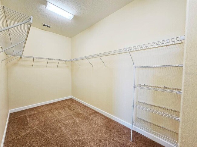 Building Photo - 7468 Fairgrove Ave