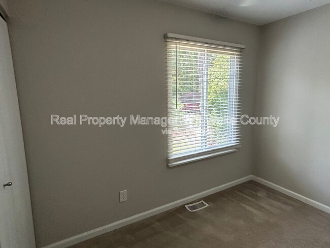 Building Photo - 2424 Tusket Ct