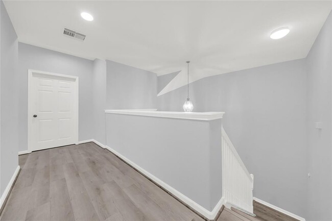 Building Photo - 15834 Mountain Mist Trail