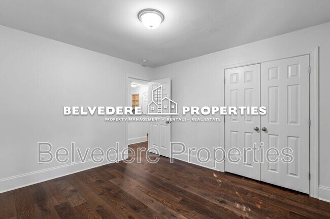 Building Photo - 4103 Oak Hollow Dr
