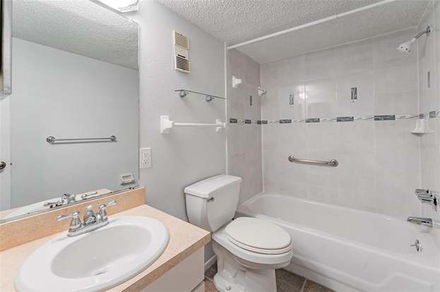 Building Photo - 5503 Pokeweed Ct