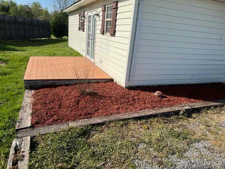 Building Photo - 2380 Co Rd 119