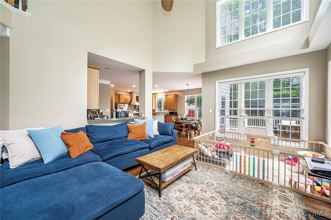 Building Photo - 11107 Manor View Dr
