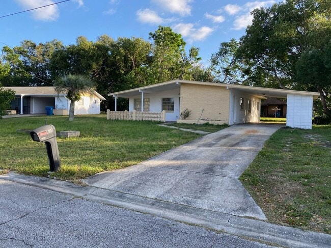 Primary Photo - 2 Bedrooms 2 baths Orange City