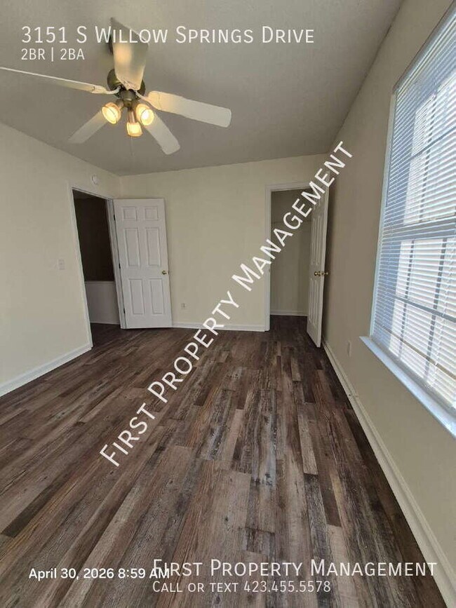 Building Photo - 3151 Willow Springs Dr NE