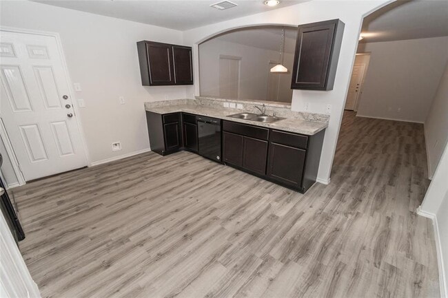 Building Photo - 24314 Treviso Gardens Dr