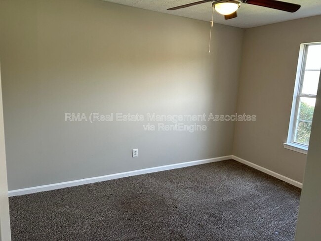 Building Photo - 118 Tuscany Ln