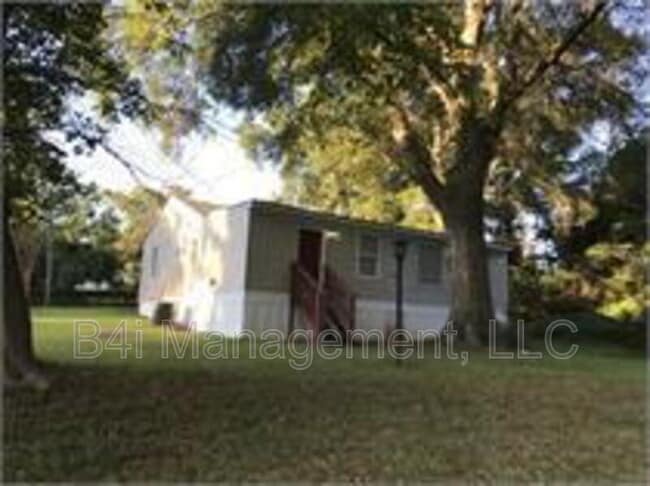 Building Photo - 1007 E Mcintosh Rd