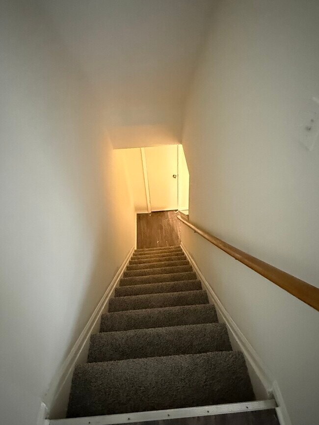 Building Photo - 3 Bedrooms - 4 Bathrooms, 21208
