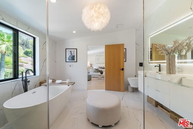 Building Photo - 20226 Lorenzana Dr