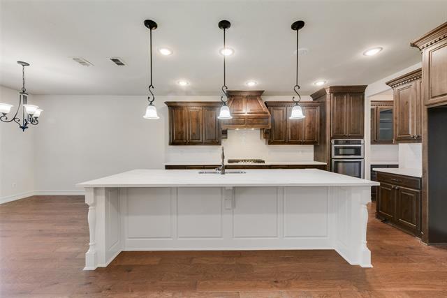 Building Photo - 2911 Redfern Dr