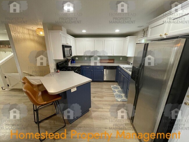 Building Photo - OUTSTANDING SOUTH SALEM LOCATION! HOME WITH A VIEW!