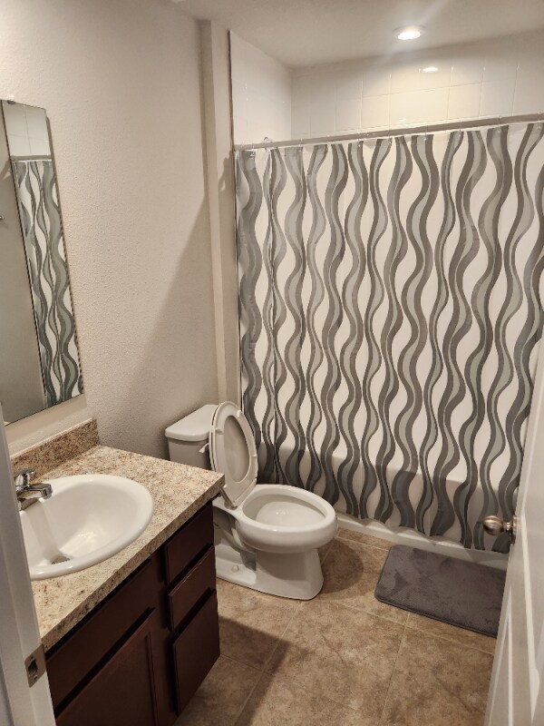 Building Photo - 308 Fiddlewood Ct