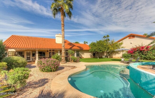 Building Photo - 9825 E Turquoise Ave