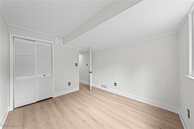 Building Photo - 12790 Heath Rd