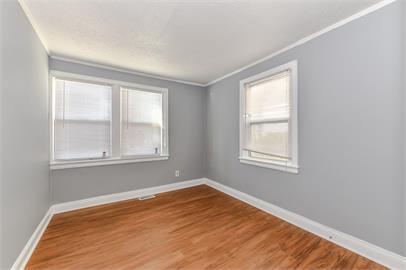 Building Photo - 108 Sylvania Ave