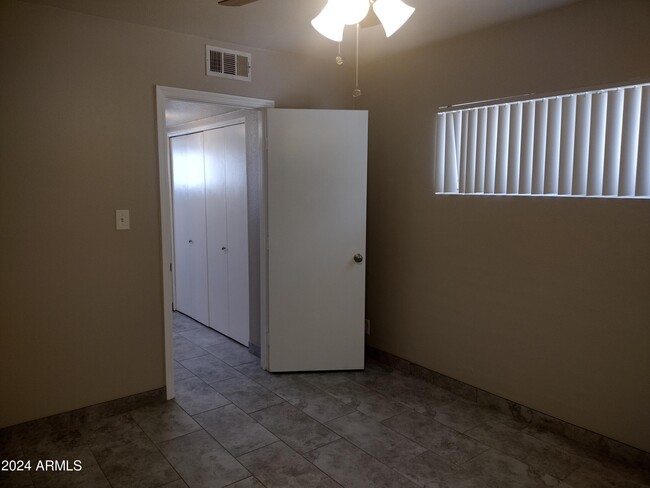Building Photo - 2602 N 46th St