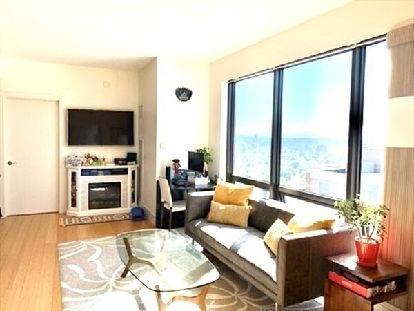 Building Photo - 42 Province St