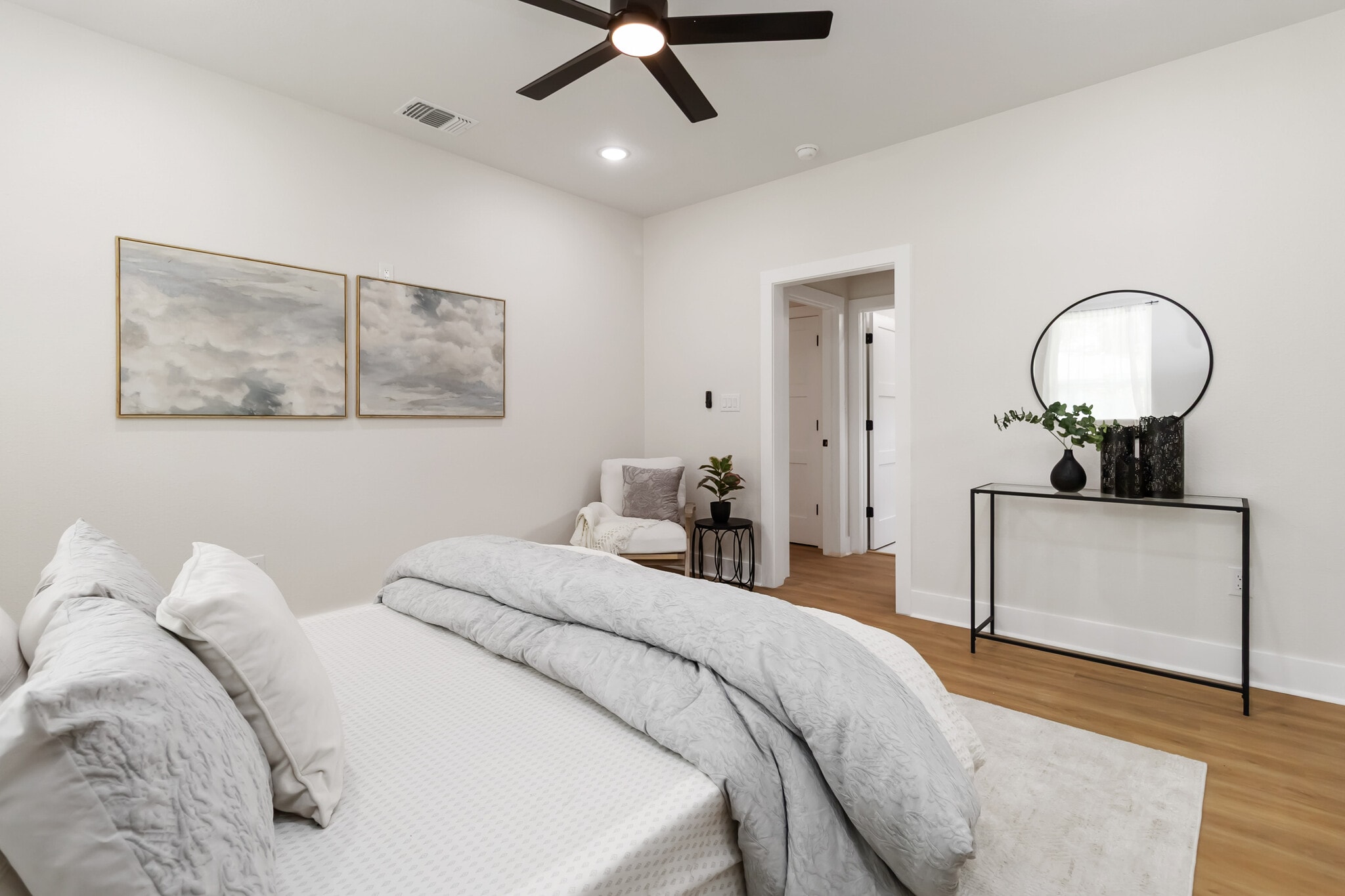 Building Photo - 237 Carle Ave