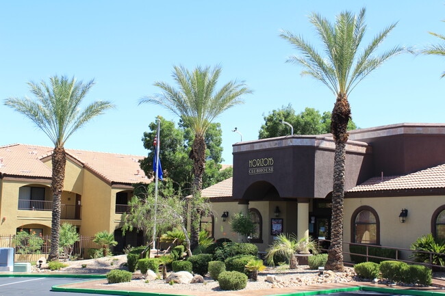 Building Photo - 950 Seven Hills Dr