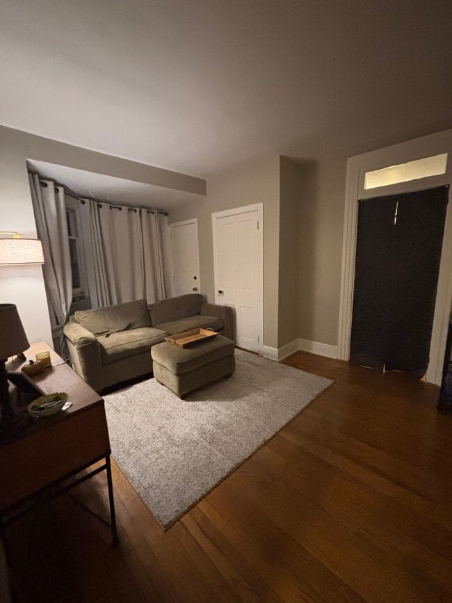 Living room - 152 E James St