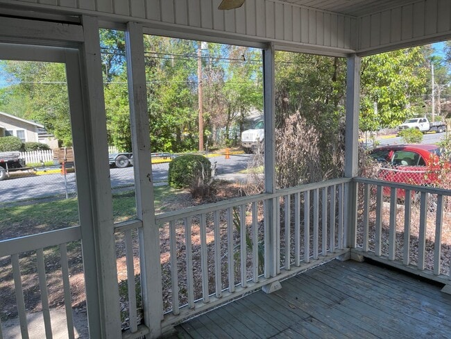 Building Photo - LAKE ELLA / MIDTOWN