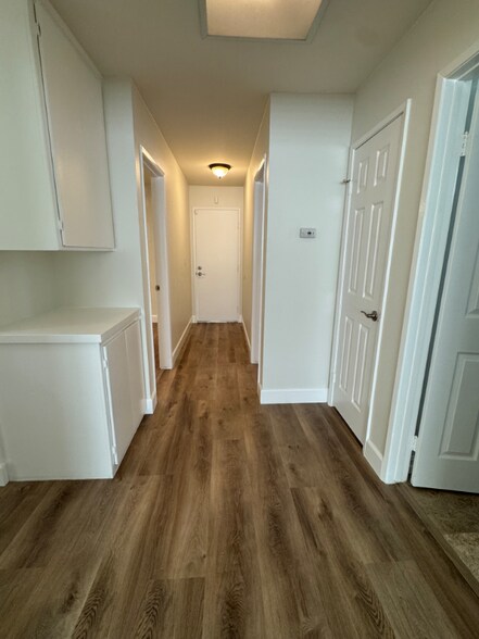 Building Photo - 28916 Timberlane St