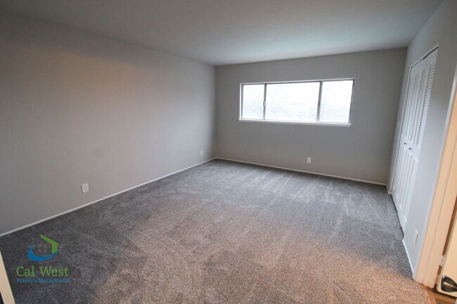 Building Photo - $5095 - COMING SOON! Large spacious updated 4 Bed/2.5 Bath Home With Pool in San Jose