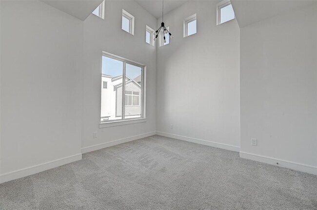 Building Photo - 8930 Spring Knoll Forest Dr