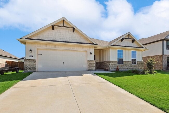 Building Photo - 808 Feather Edge Dr