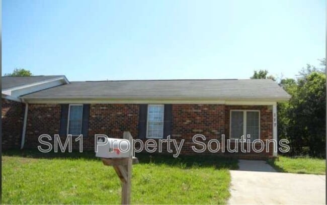 Building Photo - 115 Thomas St