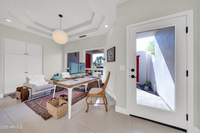 Building Photo - 6139 N 31st Ct