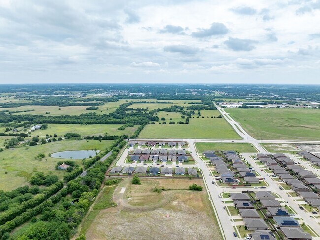 Building Photo - 109 Columbia St