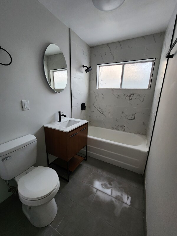 Building Photo - 1442 Stanford St